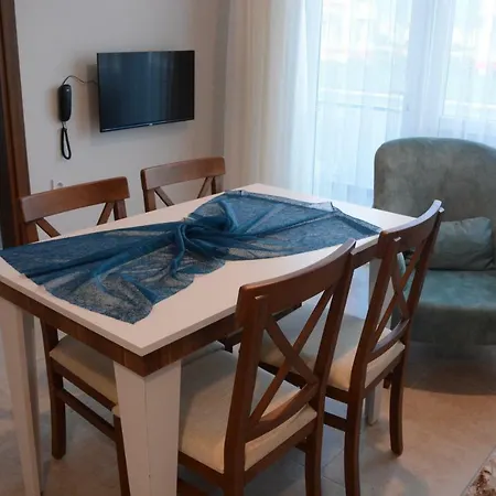 Uc Piramit Butik Apart Aparthotel 3*